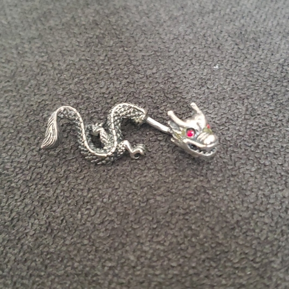 Dragon 🐉 belly ring ! - Picture 8 of 8